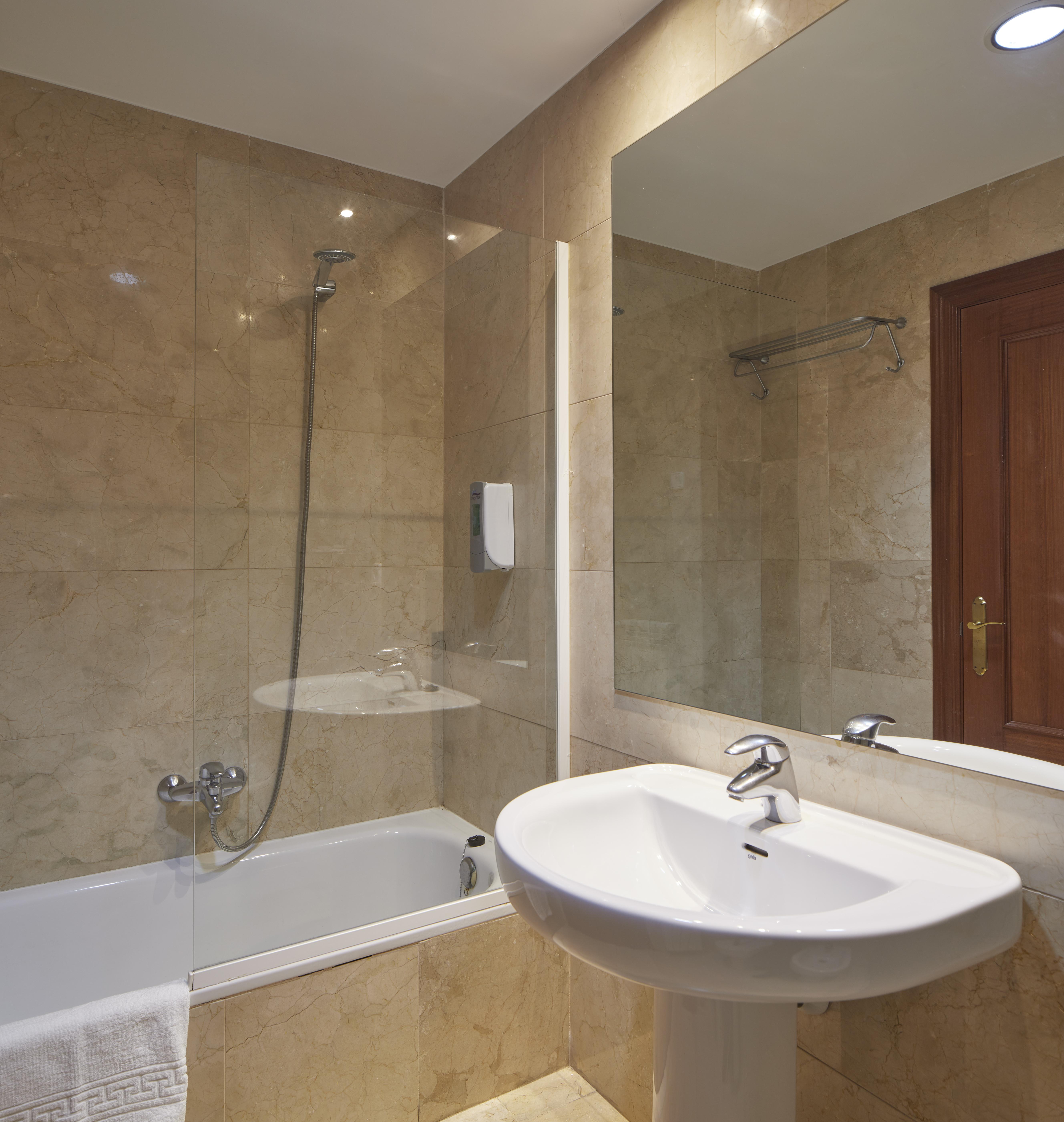 Iraipe Logrono Hotel Extérieur photo