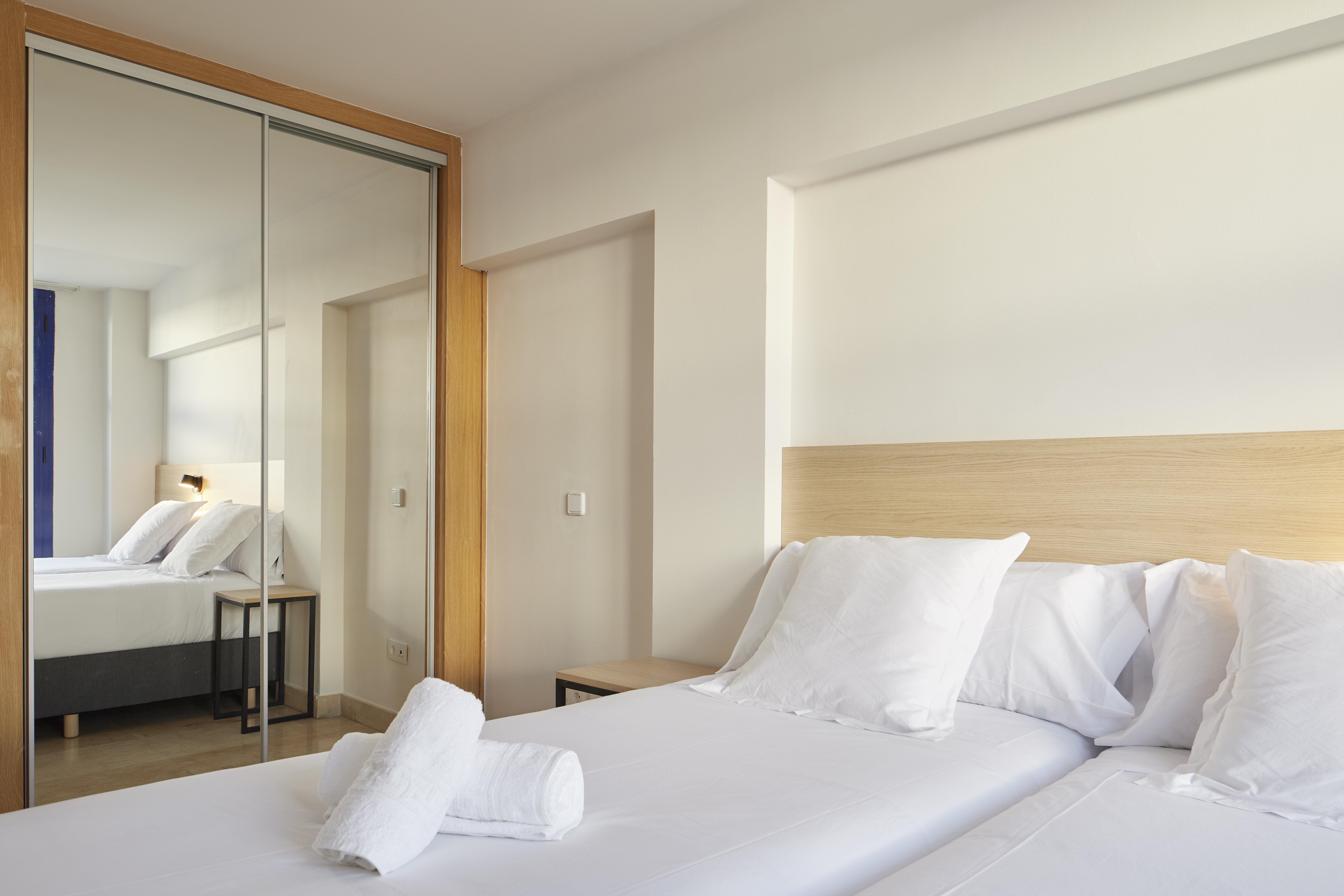 Iraipe Logrono Hotel Extérieur photo